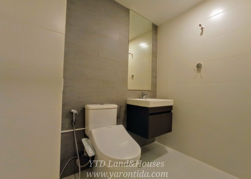 ขายคอนโด Atmoz Ladprao 15 ราคาเสนอขาย 2,750,000 บาท (แอทโมซ ลาดพร้าว 15) Condo for sale Atmoz Ladprao 15, sale price THB 2.75m