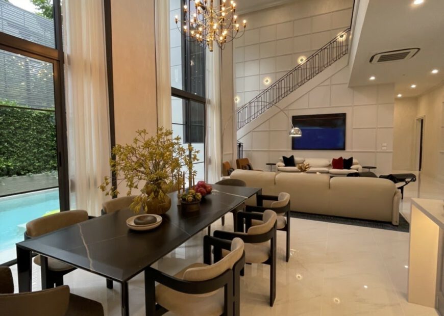 ขายบ้านนาราสิริ กรุงเทพกรีฑา 90 ล้านบาท House for sale in Narasiri Krungthep Kreetha 90 M.THB