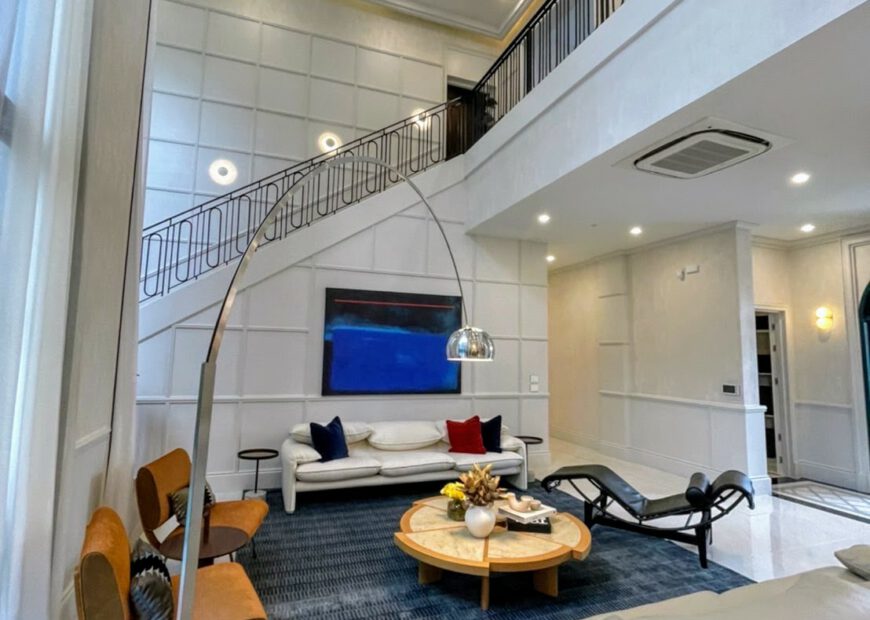 ขายบ้านนาราสิริ กรุงเทพกรีฑา 90 ล้านบาท House for sale in Narasiri Krungthep Kreetha 90 M.THB