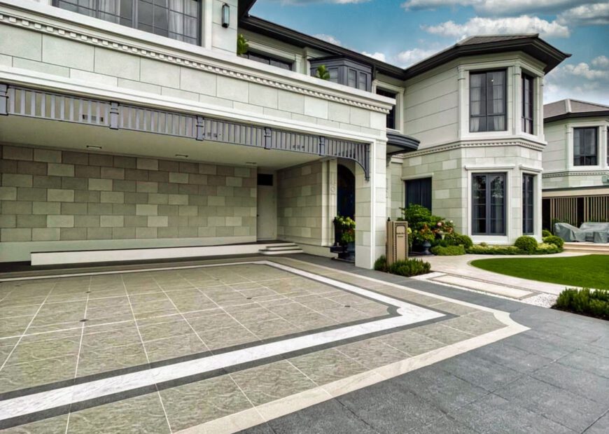 ขายบ้านนาราสิริ กรุงเทพกรีฑา 90 ล้านบาท House for sale in Narasiri Krungthep Kreetha 90 M.THB