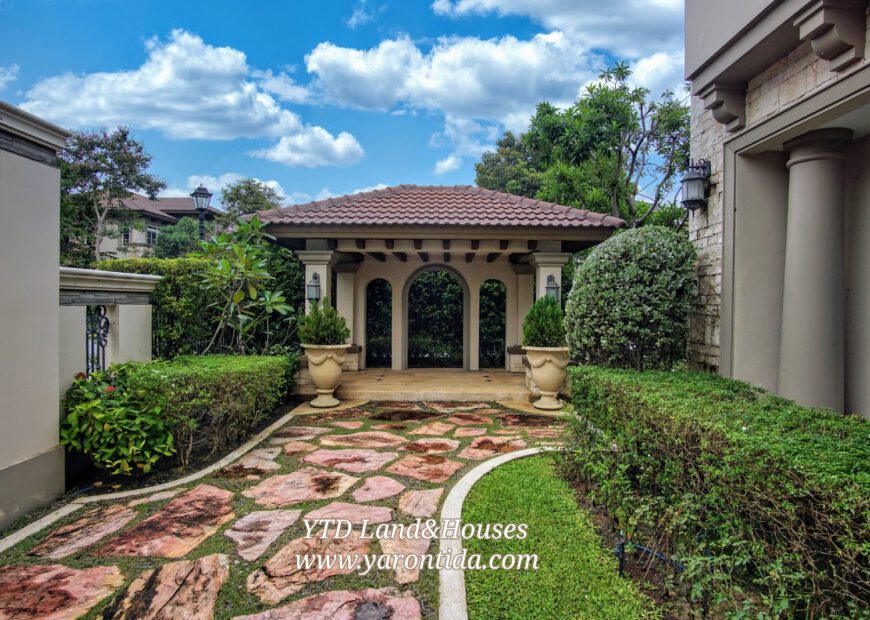 Luxury house for Rent Nanthawan Bangna km7 Next to Mega Bangna LSize