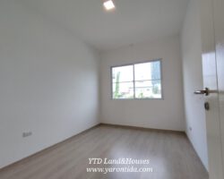 ขายทาวน์โฮม 2 ชั้น ในโครงการ Indy 4 บางนา กม.7 For Sale 2-storey townhome in Indy 4 Bangna Km.7 5.6M.THB