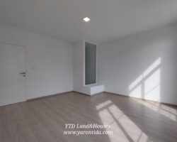 ขายทาวน์โฮม 2 ชั้น ในโครงการ Indy 4 บางนา กม.7 For Sale 2-storey townhome in Indy 4 Bangna Km.7 5.6M.THB