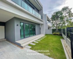 House for rent centro Bangna XL Size New design house next to Mega-Bangna 100,000 baht/month (fully furnished)