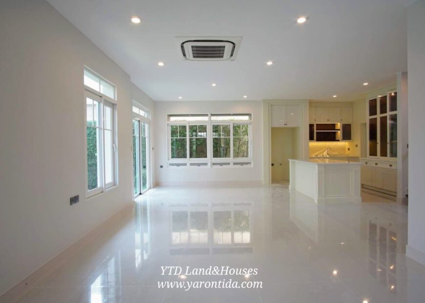 ให้เช่าบ้านหรู นันทวัน บางนา กม7  (มีเฟอร์นิเจอร์บางส่วน)
