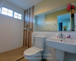 For Sale / Rent Townhouse Indy 2 Bangna Km.7 The house is close to the garden, good society, good neighbors.