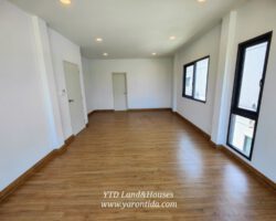 For Rent Centro Bangna L Size, new design detached house next to Mega-Bangna 80,000 Baht/Month (Fully furnished).