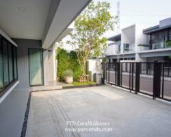 For rent VIVE Bangna km7 renting 60,000 baht/month