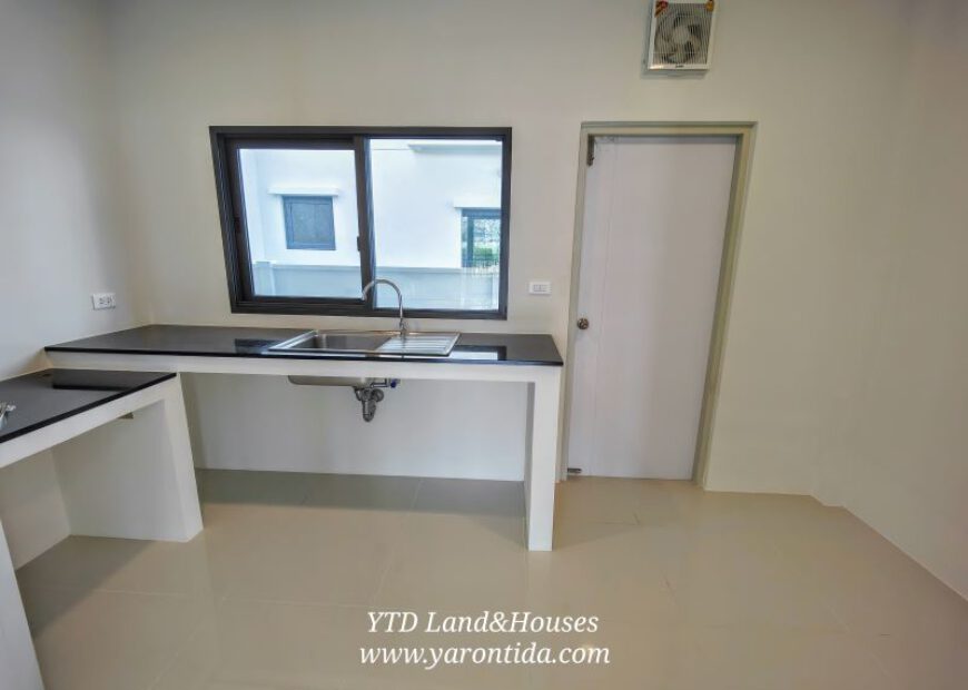 For Rent Centro Bangna L Size, new design detached house next to Mega-Bangna 80,000 Baht/Month (Fully furnished).
