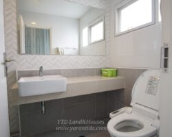 House For Rent at Chaiyapruk Bangna km7 Next to Mega Bangna 50k Baht/month