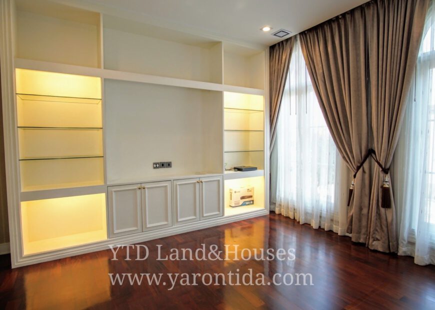 ขายบ้านหรู โครงการ บ้านนันทวัน บางนา กม.7