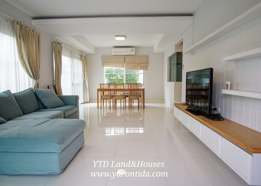 House For Rent at Chaiyapruk Bangna km7 Next to Mega Bangna 50k Baht/month