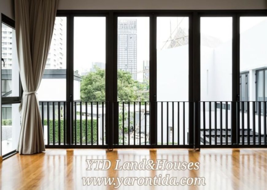 Private house for rent at Sukhumvit 38, Near by BTS Thonglor