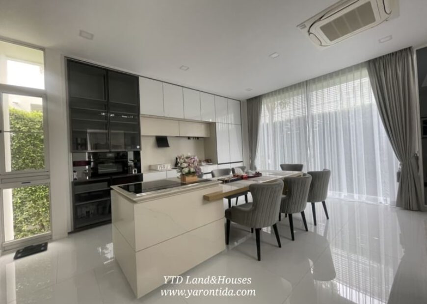 Luxury house for Rent VIVE Ekkamai Ramintra