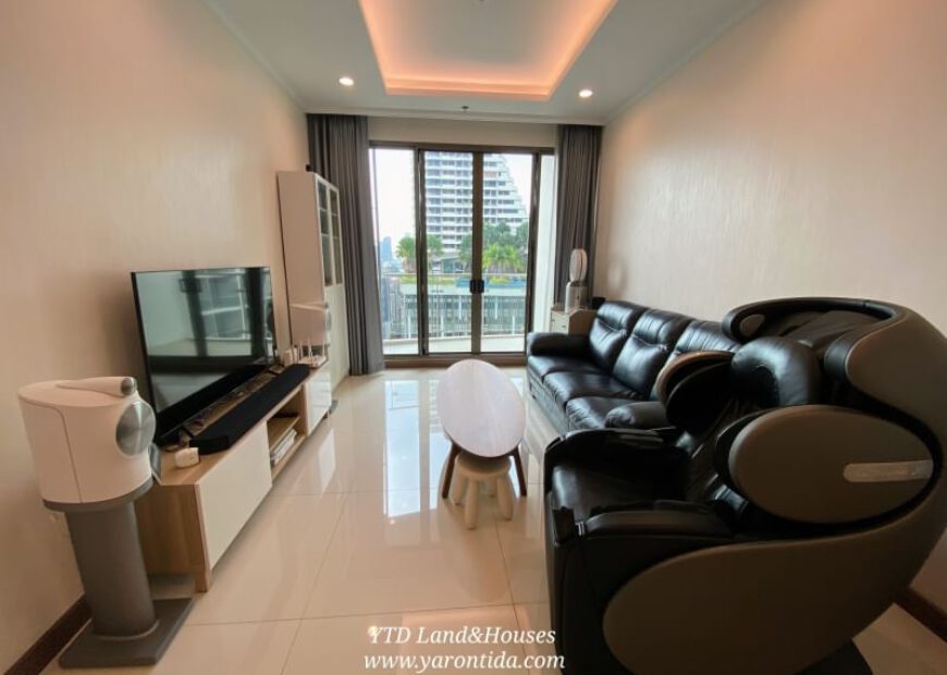 For Sale Supalai Oriental Sukhumvit 39 near BTS Phrom Phong and MRT Phetchaburi.