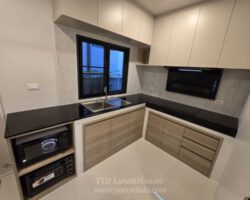 ให้เช่า บ้านเดี่ยว 2 ชั้น 4 ห้องนอน Centro บางนา โครงการใหม่ทำเลดีมาก อยู่ใกล้เมกะบางนา และ รร. นานาชาติ
