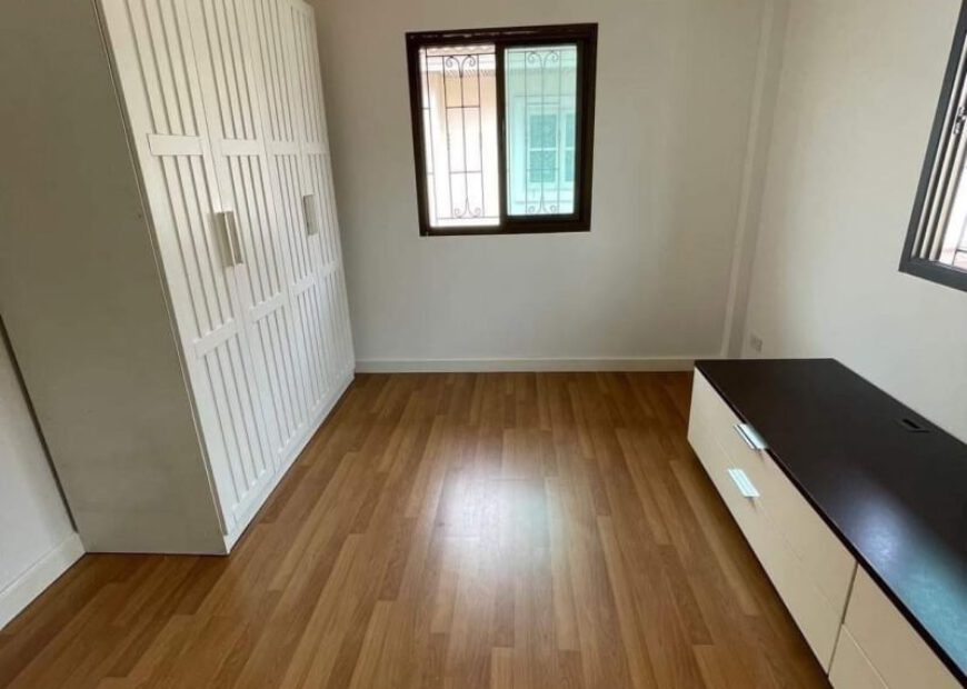 ขายบ้านเดี่ยว หมู่บ้านชวนชื่นซิตี้ วัชรพล รามอินทรา 65 สวยพร้อมอยู่ เฟอร์นิเจอร์ทั้งหลัง