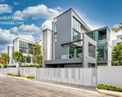 Luxury house for Rent VIVE Krungthep Kreetha