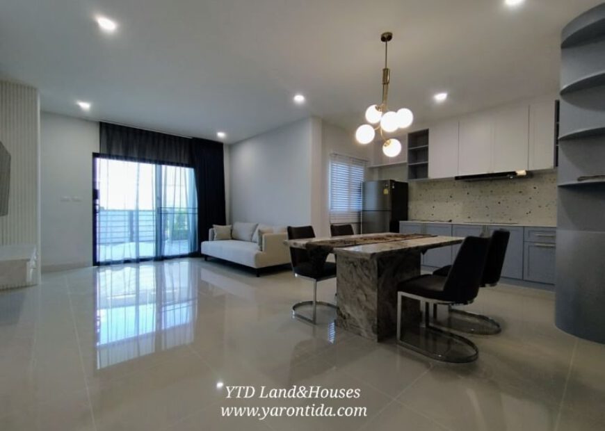 ให้เช่า ทาวน์โฮม 2 ชั้น ในโครงการ พลีโน สุขุมวิท-บางนา 2 บ้านแปลงมมอยู่ทำเลต้นโครงการ