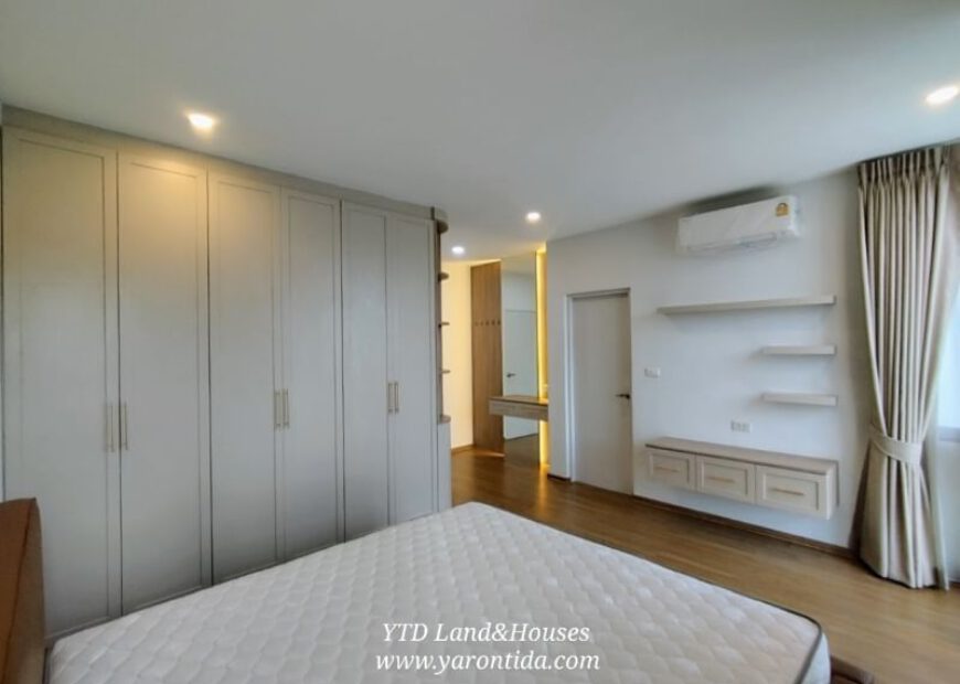 ให้เช่า ทาวน์โฮม 2 ชั้น ในโครงการ พลีโน สุขุมวิท-บางนา 2 บ้านแปลงมมอยู่ทำเลต้นโครงการ