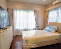 ให้เช่า บ้านนันทวัน บางนา กม.7 สวนหลังบ้านขนาดใหญ่  (Fully furnished)