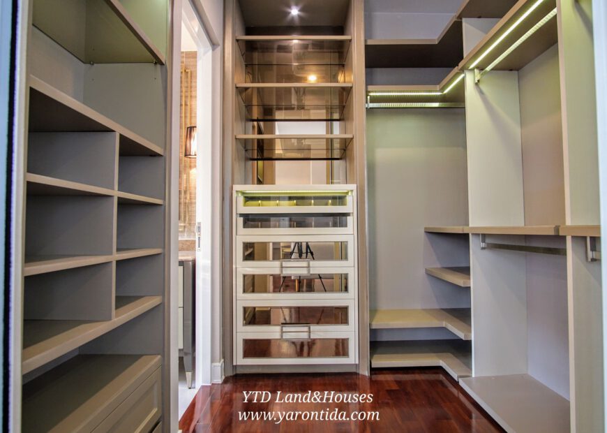 ให้เช่า บ้านนันทวัน บางนา กม.7 สวนหลังบ้านขนาดใหญ่  (Fully furnished)
