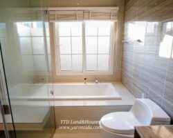 ให้เช่า บ้านนันทวัน บางนา กม.7 สวนหลังบ้านขนาดใหญ่  (Fully furnished)