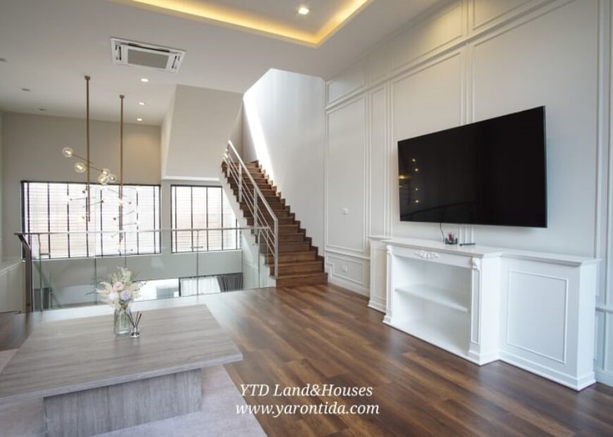 Luxury townhome for rent The Park lane Sukhumvit 105 Lasalle 24