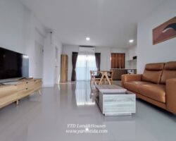 ให้เช่า ทาวน์โฮม 2 ชั้น ในโครงการ พลีโน สุขุมวิท-บางนา 2