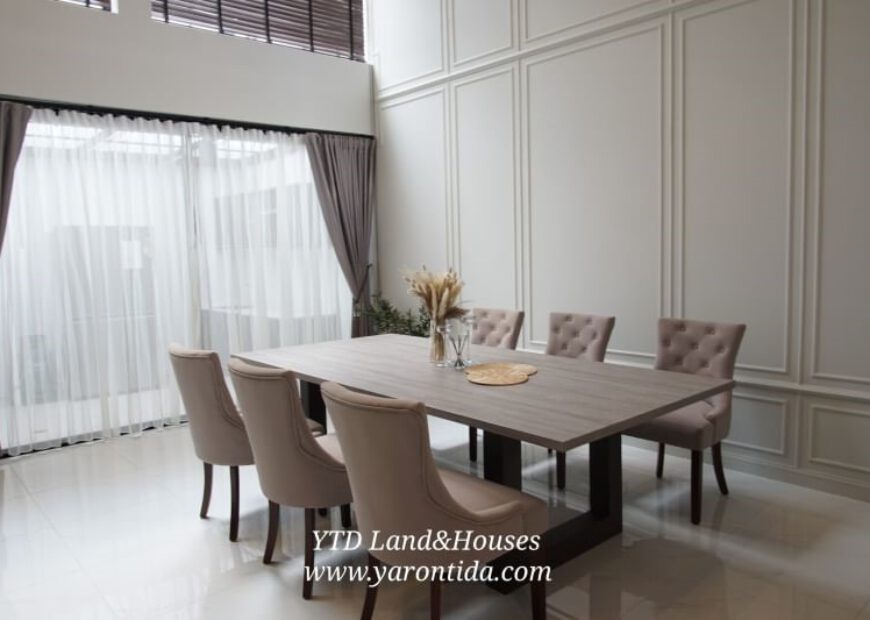 Luxury townhome for rent The Park lane Sukhumvit 105 Lasalle 24