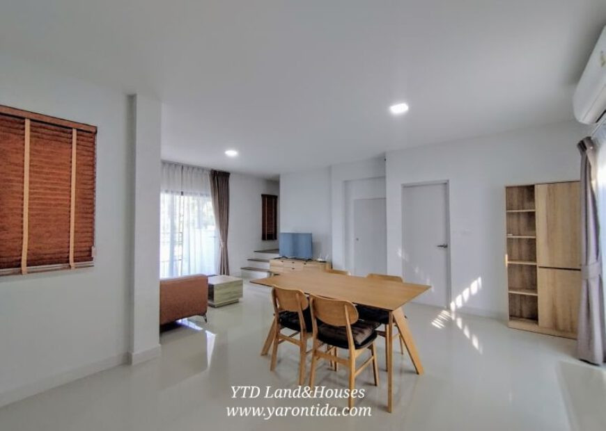 ให้เช่า ทาวน์โฮม 2 ชั้น ในโครงการ พลีโน สุขุมวิท-บางนา 2
