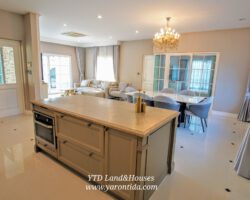 ให้เช่า บ้านนันทวัน บางนา กม.7 สวนหลังบ้านขนาดใหญ่  (Fully furnished)