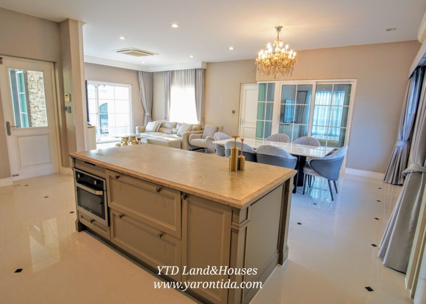 ให้เช่า บ้านนันทวัน บางนา กม.7 สวนหลังบ้านขนาดใหญ่  (Fully furnished)