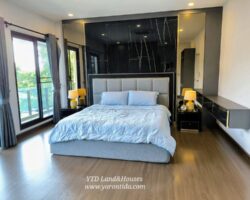 ขายบ้าน THE CITY บางนา กม.7 เนื้อที่ 96 ตารางวา หลังใหญ่ พร้อมเฟอร์บิวท์อิน