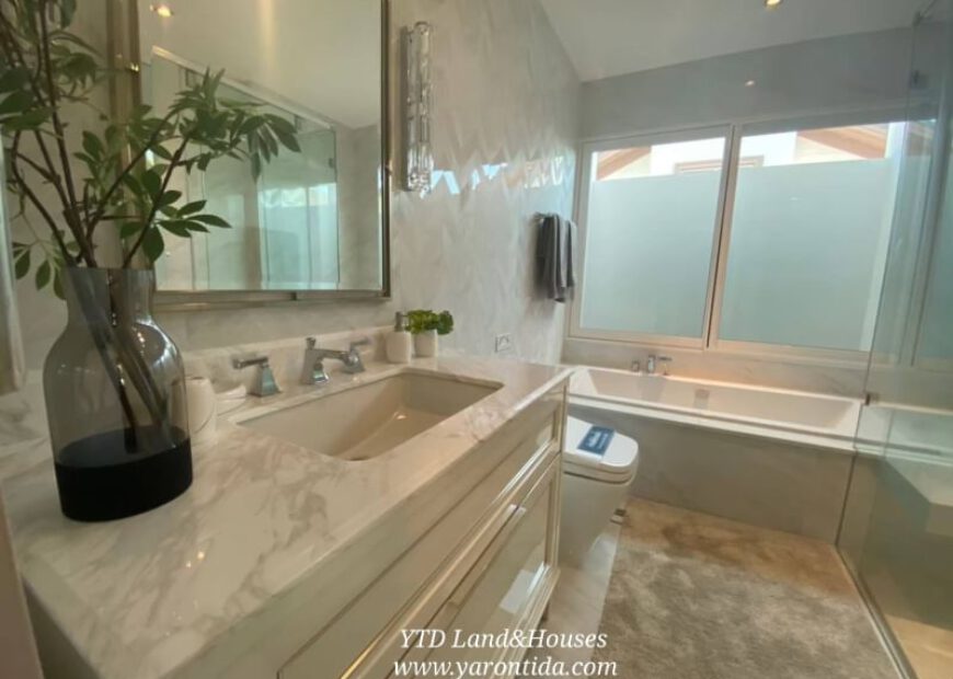 ขายบ้านหรู โครงการ บ้านนันทวัน บางนา กม.7 พร้อมเฟอร์นิเจอร์ทั้งหลัง