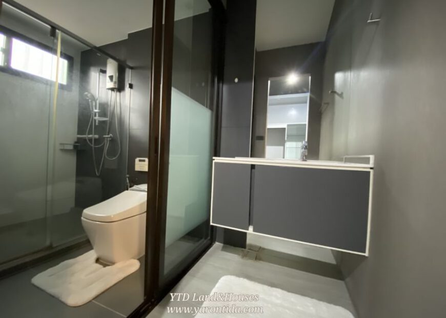 ขาย/ให้เช่า ทาวน์โฮม แลนด์มาร์ค เอกมัย-รามอินทรา