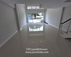 ขาย อาคารพาณิชย์ 3 ชั้น(พร้อมชั้นลอย) ในโครงการ Villaggio เพชรเกษม สาย 4