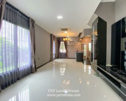 ขาย/ให้เช่า ทาวน์โฮม แลนด์มาร์ค เอกมัย-รามอินทรา