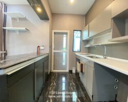 ขาย/ให้เช่า ทาวน์โฮม แลนด์มาร์ค เอกมัย-รามอินทรา