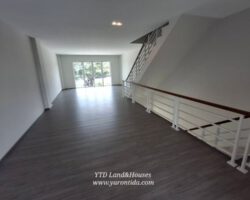 ขาย อาคารพาณิชย์ 3 ชั้น(พร้อมชั้นลอย) ในโครงการ Villaggio เพชรเกษม สาย 4