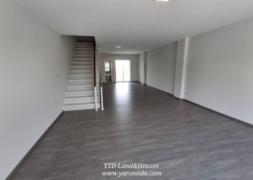 ขาย อาคารพาณิชย์ 3 ชั้น(พร้อมชั้นลอย) ในโครงการ Villaggio เพชรเกษม สาย 4