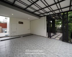 ให้เช่า หมู่บ้าน CENTRO บางนา กม.7 พร้อมเข้าอยู่แล้ว