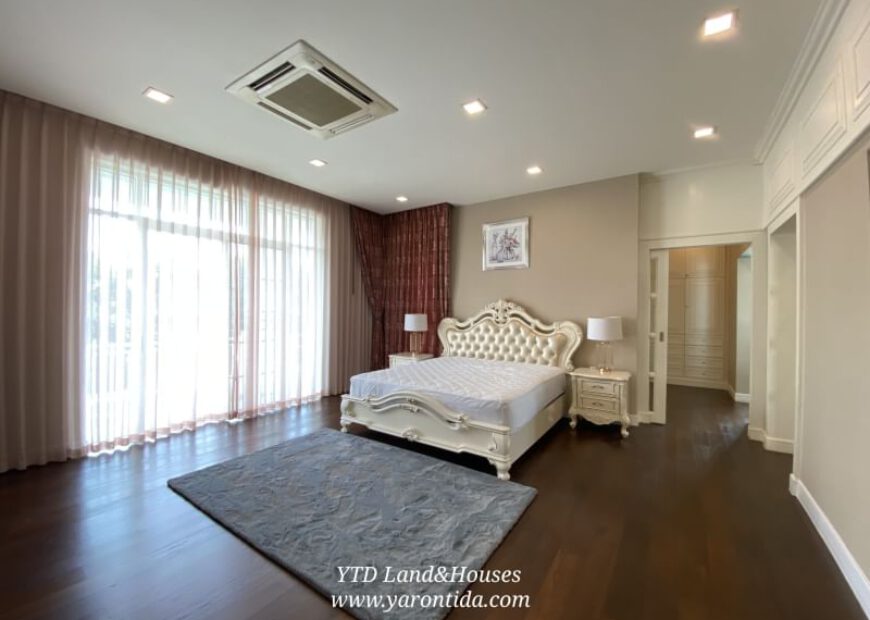 ให้เช่า บ้านหรู นาราสิริ บางนา แปลงมุม  (เฟอร์นิเจอร์ครบ)