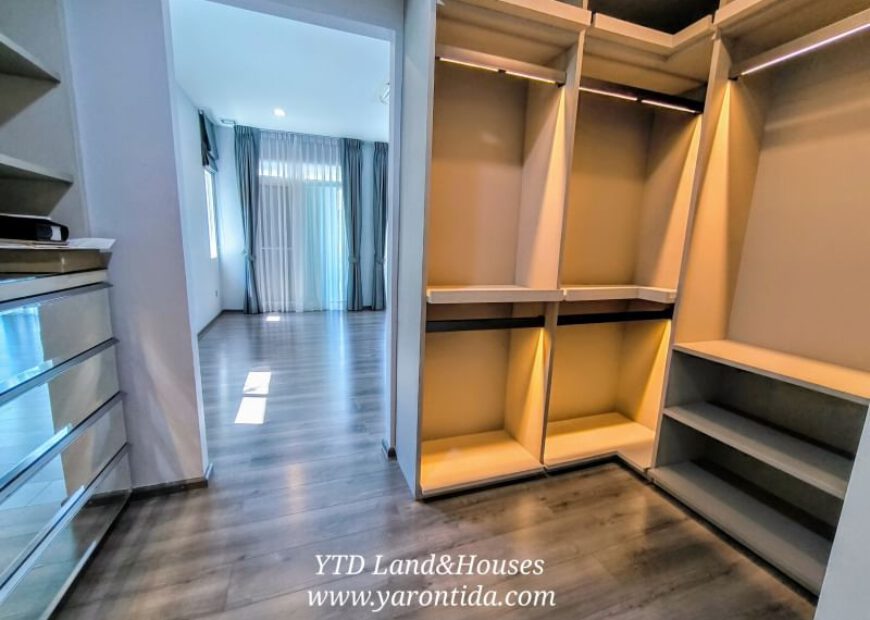 ขายมัณฑนา 2 บางนา กม7 แปลงมุม ต้นโครงการ บ้านใหม่ สภาพดี