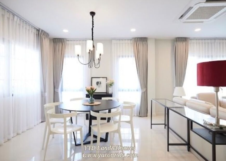 ให้เช่าบ้านเดี่ยว โครงการ Centro บางนา M Size ติดเมกะ-บางนา