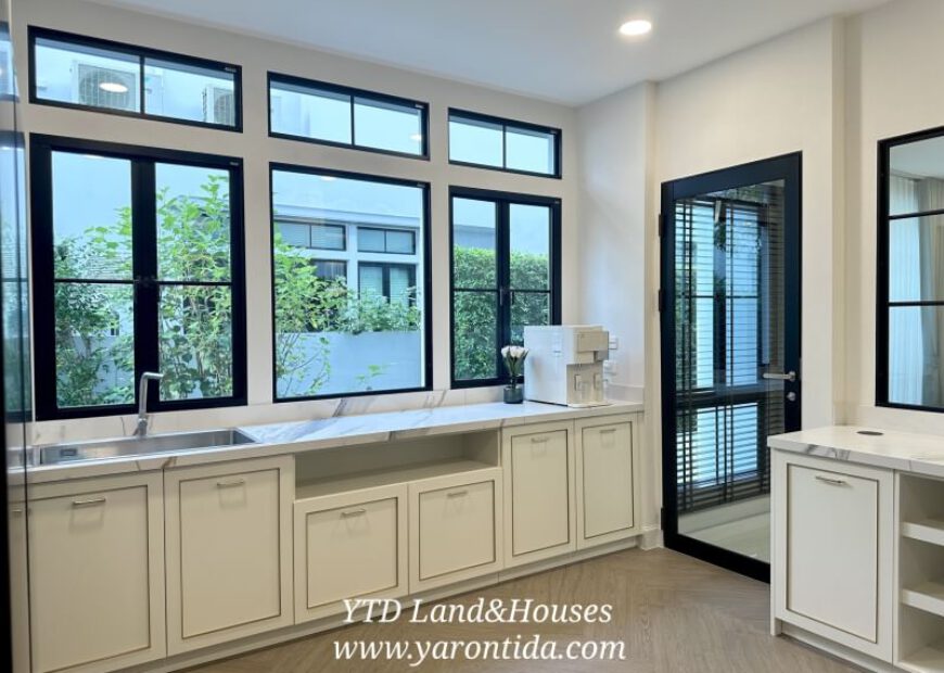 ให้เช่าบ้านหรู นันทวัน พระราม 9 – กรุงเทพกรีฑาตัดใหม่ (Fully furnished)