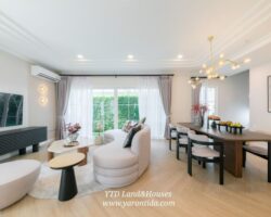 ให้เช่าบ้านสวยๆ ชัยพฤกษ์ บางนา กม.15 แปลงหัวมุมติดสโมสร สระว่ายน้ำ ปล่อยเช่า  (เฟอร์นิเจอร์ครบ)