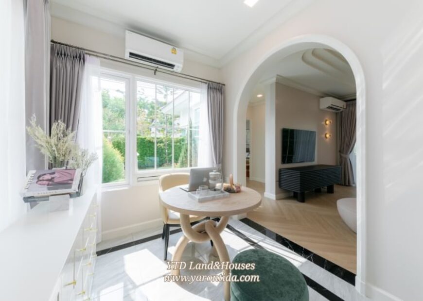 ให้เช่าบ้านสวยๆ ชัยพฤกษ์ บางนา กม.15 แปลงหัวมุมติดสโมสร สระว่ายน้ำ ปล่อยเช่า  (เฟอร์นิเจอร์ครบ)