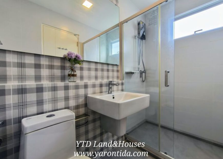 For rent, 2-storey townhouse, Indy Bangna-Ramkhamhaeng 2, near Mega Bangna