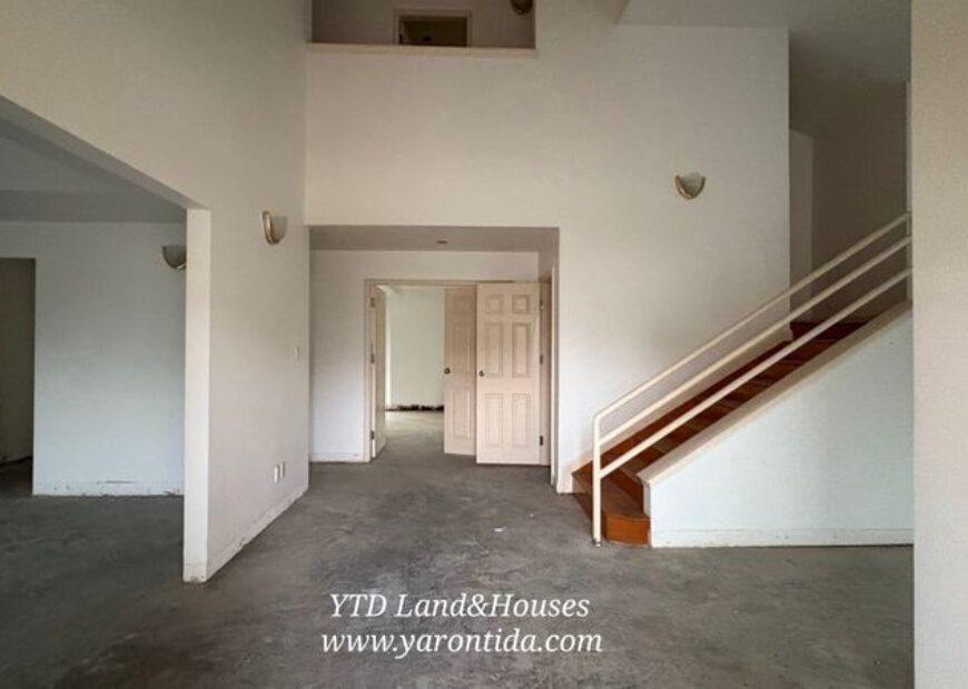 ขายบ้าน ในสนามกอล์ฟ บูรพากอล์ฟแอนด์รีสอร์ท ศรีราชา ชลบุรี